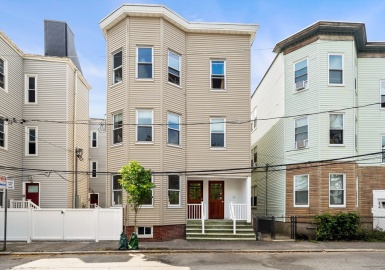 8 Clary Street, Cambridge, Massachusetts 02139, 2 Bedrooms Bedrooms, 5 Rooms Rooms,1 BathroomBathrooms,Residential,For Sale,Prospect-Clary,Clary Street,73283283