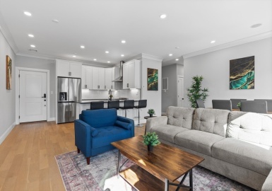 225 Havre St, Boston, Massachusetts 02128, 3 Bedrooms Bedrooms, 7 Rooms Rooms,2 BathroomsBathrooms,Residential Lease,For Rent,Havre St,73275309