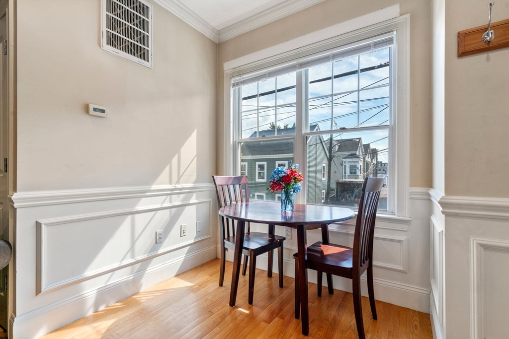 140-142 W 9th, Boston, Massachusetts 02127