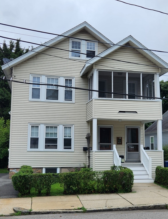 10 Wellsmere Road, Boston, Massachusetts 02131