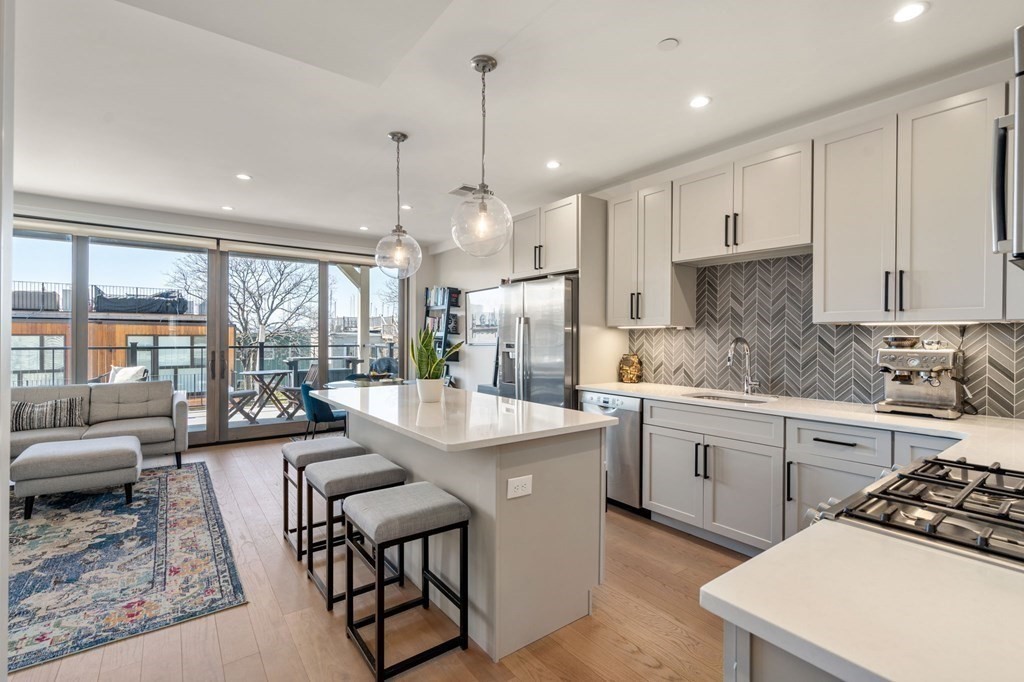 283 Webster, Boston, Massachusetts 02128