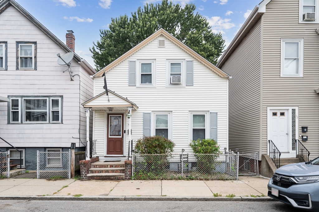 90 Wordsworth St, Boston, Massachusetts 02128