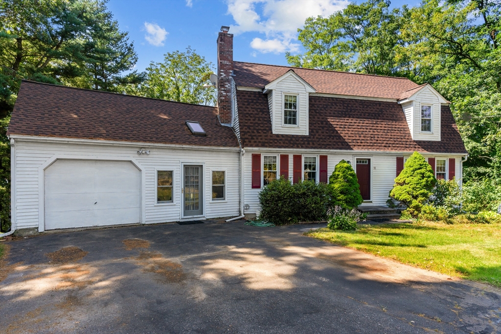 31 Star Ln, North Attleboro, Massachusetts 02760