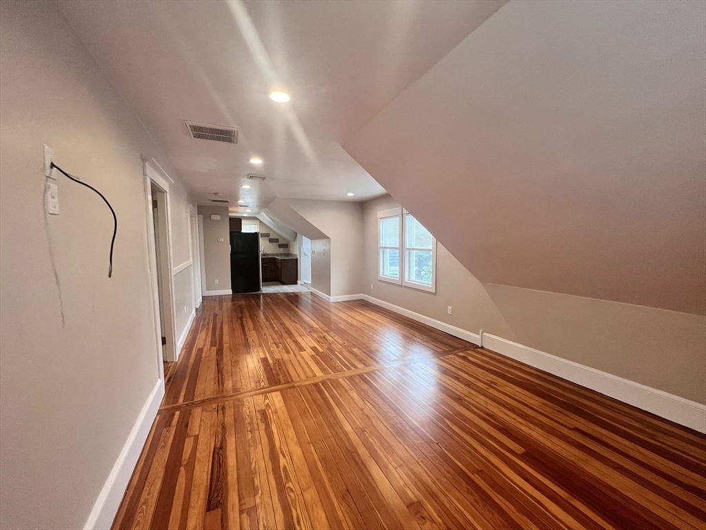 110 Osborne St, Dartmouth, Massachusetts 02748