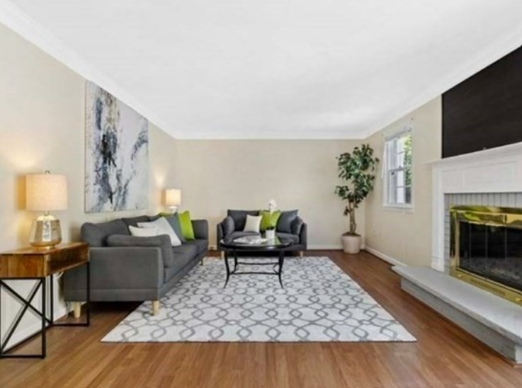 546 Lincoln, Waltham, Massachusetts 02452