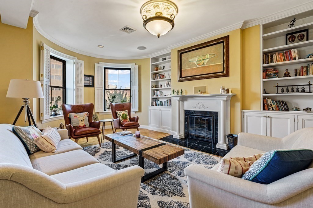 1690 Washington Street, Boston, Massachusetts 02118