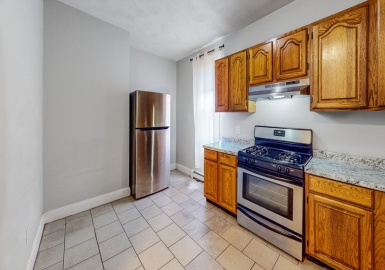 5 Stafford St, Boston, Massachusetts 02119, 2 Bedrooms Bedrooms, 5 Rooms Rooms,1 BathroomBathrooms,Residential Lease,For Rent,Stafford St,73297930