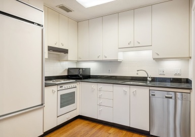 77 Salem St, Boston, Massachusetts 02113, 2 Bedrooms Bedrooms, 6 Rooms Rooms,2 BathroomsBathrooms,Residential,For Sale,Salem St,73290807