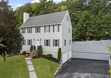 12 Jennings Circle, Peabody, Massachusetts 01960, 4 Bedrooms Bedrooms, 11 Rooms Rooms,3.5 BathroomsBathrooms,Residential,For Sale,Jennings Circle,73292029