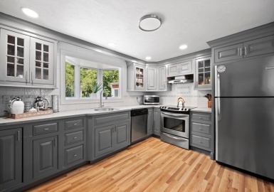 257 W Center St, West Bridgewater, Massachusetts 02379, 3 Bedrooms Bedrooms, 10 Rooms Rooms,2 BathroomsBathrooms,Residential,For Sale,W Center St,73293207