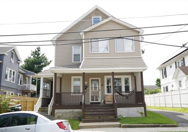 32-34 Draper St, Springfield, Massachusetts 01108, 6 Bedrooms Bedrooms, 12 Rooms Rooms,2.5 BathroomsBathrooms,Residential Income,For Sale,Draper St,73280265