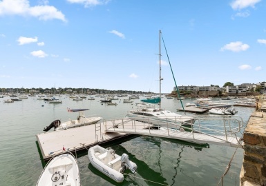 24 Lee Street, Marblehead, Massachusetts 01945, 1 Bedroom Bedrooms, 3 Rooms Rooms,1 BathroomBathrooms,Residential Lease,For Rent,Lee Street,73278639