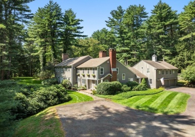 21 Topsfield Rd, Boxford, Massachusetts 01921, 5 Bedrooms Bedrooms, 12 Rooms Rooms,4 BathroomsBathrooms,Residential,For Sale,Topsfield Rd,73283935