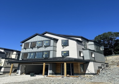 3 Mary Kenney Way, Medford, Massachusetts 02155, 3 Bedrooms Bedrooms, 8 Rooms Rooms,3.5 BathroomsBathrooms,Residential,For Sale,Mary Kenney Way,73289555