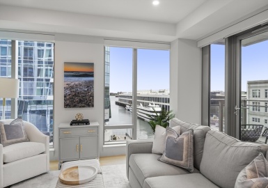 133 Seaport Boulevard, Boston, Massachusetts 02210, 2 Bedrooms Bedrooms, 4 Rooms Rooms,2.5 BathroomsBathrooms,Residential,For Sale,Echelonseaport,Seaport Boulevard,73261863