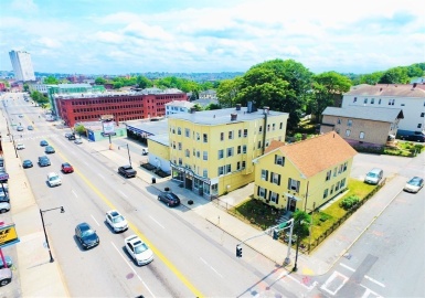 146 -152 Chandler, Worcester, Massachusetts 01609, 39 Bedrooms Bedrooms, 80 Rooms Rooms,16 BathroomsBathrooms,Residential Income,For Sale,Chandler,73305505