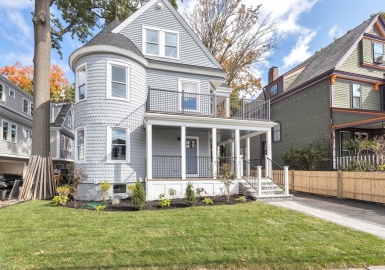 173 School Street, Boston, Massachusetts 02130, 9 Bedrooms Bedrooms, 18 Rooms Rooms,6 BathroomsBathrooms,Residential Income,For Sale,School Street,73305967