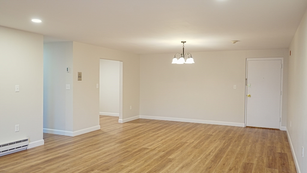 1321 Worcester Rd, Framingham, Massachusetts 01701