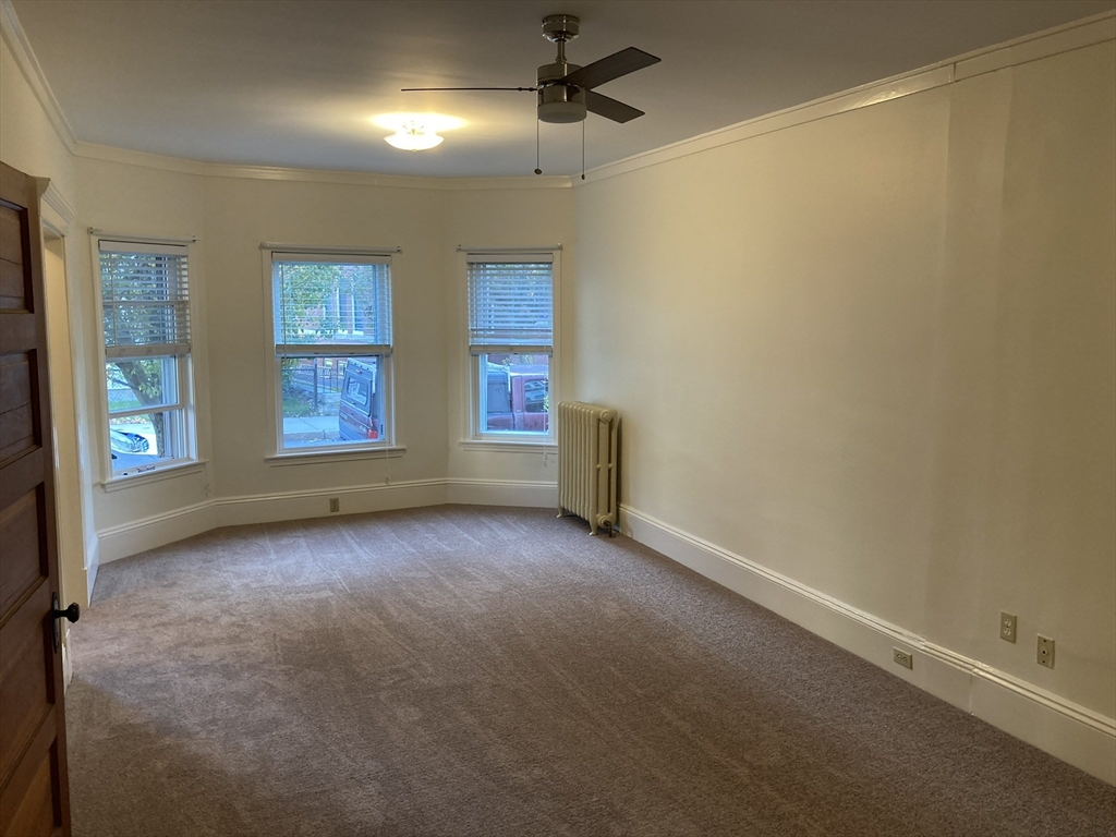 148 Crest Ave, Revere, Massachusetts 02151