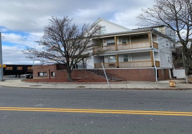 500 Beach St, Revere, Massachusetts 02151, 3 Bedrooms Bedrooms, 5 Rooms Rooms,1 BathroomBathrooms,Residential Lease,For Rent,Beach St,73308305