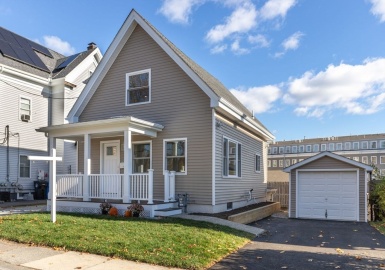 38 Day St, Whitman, Massachusetts 02382, 3 Bedrooms Bedrooms, 5 Rooms Rooms,2 BathroomsBathrooms,Residential,For Sale,Day St,73308285
