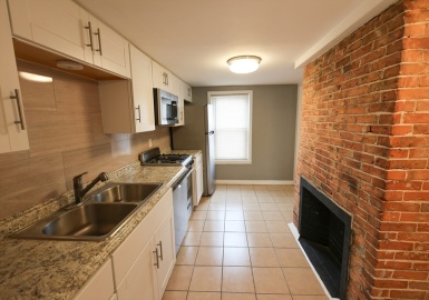 98 Commercial Street, Weymouth, Massachusetts 02188, 1 Bedroom Bedrooms, 3 Rooms Rooms,1 BathroomBathrooms,Residential Lease,For Rent,Commercial Street,73308421