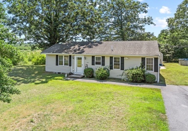 271 Flag Swamp Rd, Dartmouth, Massachusetts 02747, 3 Bedrooms Bedrooms, 6 Rooms Rooms,2 BathroomsBathrooms,Residential,For Sale,Flag Swamp Rd,73308576