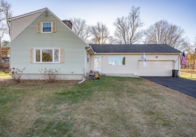 855 Somers Road, East Longmeadow, Massachusetts 01028, 3 Bedrooms Bedrooms, 6 Rooms Rooms,2 BathroomsBathrooms,Residential,For Sale,Somers Road,73309526