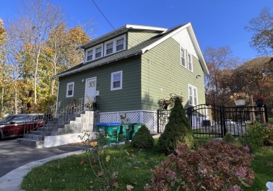 40 Western Ave., Lynn, Massachusetts 01904, 3 Bedrooms Bedrooms, 6 Rooms Rooms,2 BathroomsBathrooms,Residential,For Sale,Western Ave.,73309546