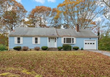 95 Valley Brook Road, Barnstable, Massachusetts 02632, 3 Bedrooms Bedrooms, 6 Rooms Rooms,2 BathroomsBathrooms,Residential,For Sale,Valley Brook Road,73309552