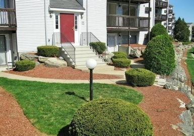 11 Gibbs St, Worcester, Massachusetts 01607, 2 Bedrooms Bedrooms, 4 Rooms Rooms,2 BathroomsBathrooms,Residential Lease,For Rent,Gibbs St,73309623