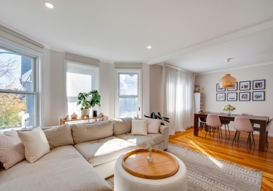 8 Cutter Park, Somerville, Massachusetts 02144, 3 Bedrooms Bedrooms, 6 Rooms Rooms,2 BathroomsBathrooms,Residential Lease,For Rent,Cutter Park,73309639