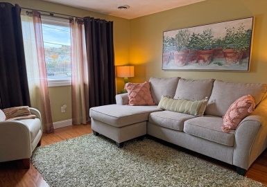 70 North Court, Fall River, Massachusetts 02723, 2 Bedrooms Bedrooms, 5 Rooms Rooms,1 BathroomBathrooms,Residential Lease,For Rent,North Court,73309685