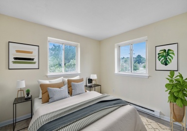 197 Calumet St, Boston, Massachusetts 02120, 2 Bedrooms Bedrooms, 5 Rooms Rooms,1 BathroomBathrooms,Residential Lease,For Rent,Calumet St,73309726