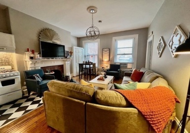 291 Commonwealth Ave, Boston, Massachusetts 02116, 1 Bedroom Bedrooms, 2 Rooms Rooms,1 BathroomBathrooms,Residential Lease,For Rent,Commonwealth Ave,73309780