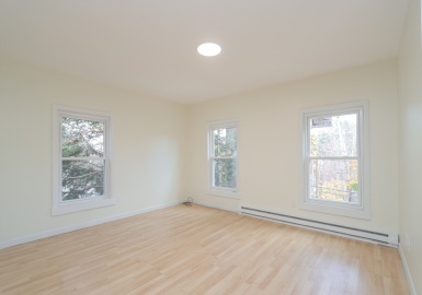 4295 High St., Palmer, Massachusetts 01069, 1 Bedroom Bedrooms, 4 Rooms Rooms,1 BathroomBathrooms,Residential Lease,For Rent,High St.,73309810