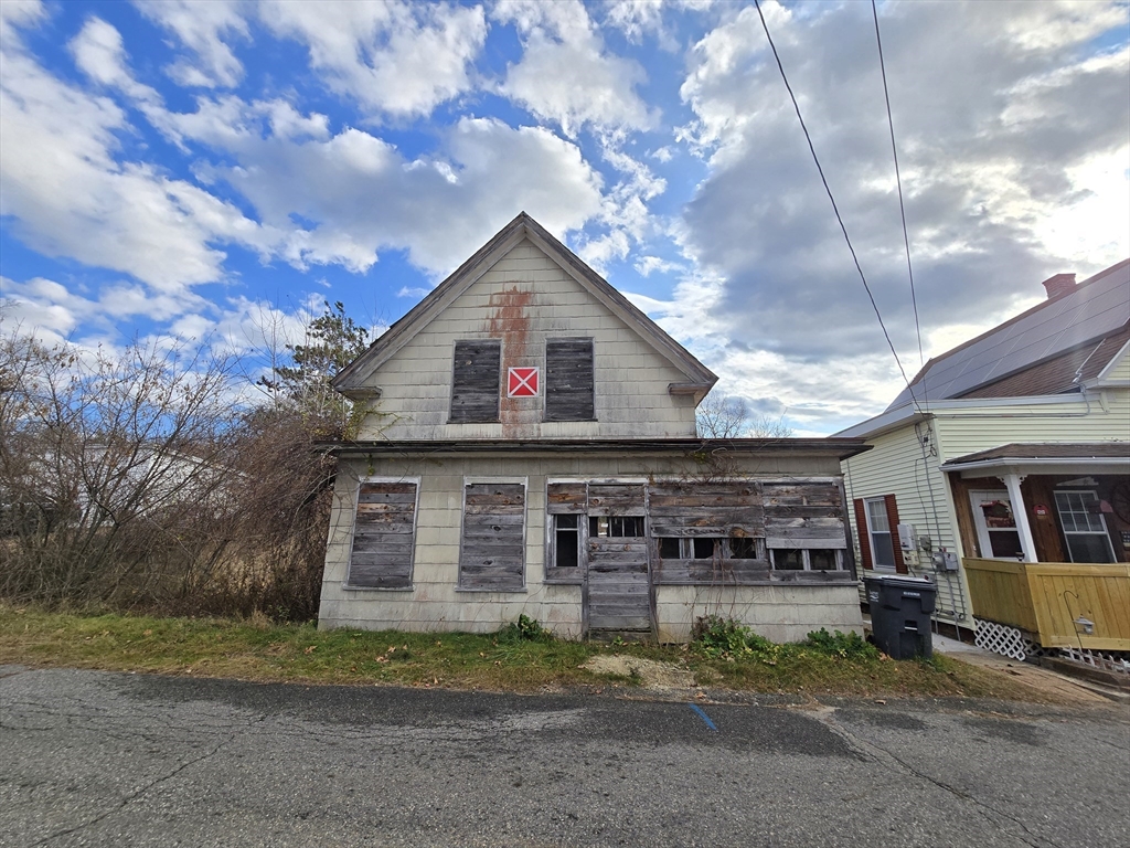 73 Fern St, Athol, Massachusetts 01331