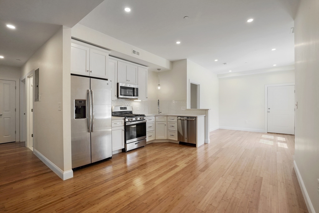 137 Thornton, Boston, Massachusetts 02119