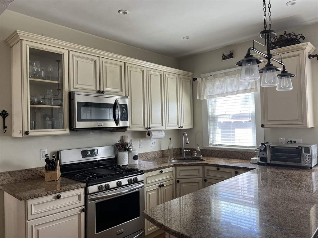 3 Guernsey St, Boston, Massachusetts 02131