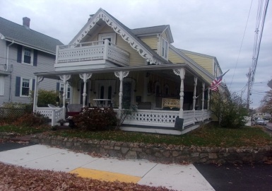 10 Valley Beach Avene, Hull, Massachusetts 02045, 2 Bedrooms Bedrooms, 4 Rooms Rooms,1 BathroomBathrooms,Residential Lease,For Rent,Valley Beach Avene,73312451