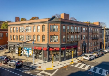 10 Yeaman St, Revere, Massachusetts 02151, 1 Room Rooms,1 BathroomBathrooms,Residential Lease,For Rent,Yeaman St,73312248