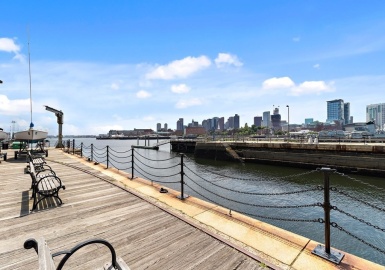 33 3rd Street, Boston, Massachusetts 02129, 2 Bedrooms Bedrooms, 4 Rooms Rooms,1.5 BathroomsBathrooms,Residential Lease,For Rent,3rd Street,73312318