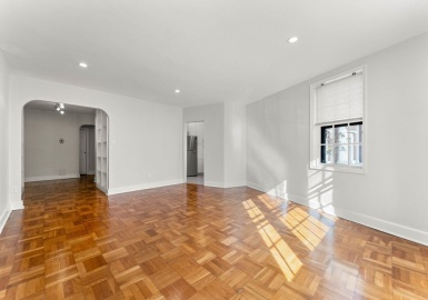 50 Follen St, Cambridge, Massachusetts 02138, 1 Bedroom Bedrooms, 3 Rooms Rooms,1 BathroomBathrooms,Residential Lease,For Rent,Follen St,73312324
