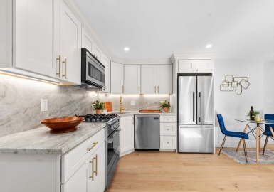 7 Endicott Ct, Boston, Massachusetts 02113, 2 Bedrooms Bedrooms, 3 Rooms Rooms,2.5 BathroomsBathrooms,Residential,For Sale,Endicott Ct,73312343