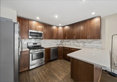195 Independence Ave, Quincy, Massachusetts 02169, 1 Bedroom Bedrooms, 3 Rooms Rooms,1 BathroomBathrooms,Residential Lease,For Rent,Independence Ave,73313205