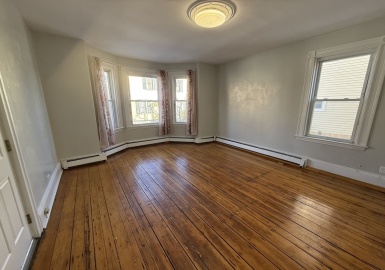 17 Ballard Street, Boston, Massachusetts 02130, 2 Bedrooms Bedrooms, 4 Rooms Rooms,1 BathroomBathrooms,Residential Lease,For Rent,Ballard Street,73313243