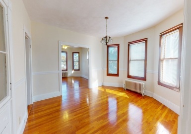 10 Wareham Street, Medford, Massachusetts 02155, 2 Bedrooms Bedrooms, 5 Rooms Rooms,1 BathroomBathrooms,Residential Lease,For Rent,Wareham Street,73313137