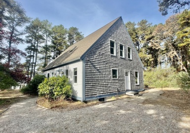 60 Homestead Ln, Wellfleet, Massachusetts 02667, 4 Bedrooms Bedrooms, 7 Rooms Rooms,2.5 BathroomsBathrooms,Residential Lease,For Rent,Homestead Ln,73313364