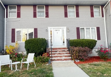 86 Atwood Street, Revere, Massachusetts 02151, 3 Bedrooms Bedrooms, 5 Rooms Rooms,2 BathroomsBathrooms,Residential Lease,For Rent,Atwood Street,73313400