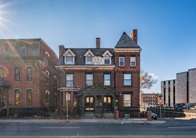 78 Maple St, Springfield, Massachusetts 01105, 8 Bedrooms Bedrooms, 16 Rooms Rooms,4.5 BathroomsBathrooms,Residential Income,For Sale,Maple St,73313759